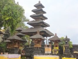 Selain Memohon Anugerah Banyak Pejabat Tangkil Nunas Taksu di Pura Kahyangan Jagat Er Jeruk