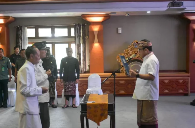 Wali Kota Jaya Negara Lantik IGN Eddy Mulya sebagai Sekda Kota Denpasar